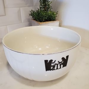 Halls Silhouette Bowl Black Silhouettes on side  Vintage 7.5”X 4 “